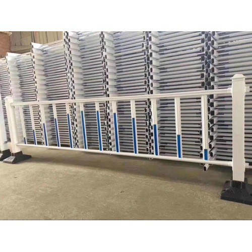 市政道路護欄 盾甲護欄 銷售品質護欄 廠家專業(yè)定制