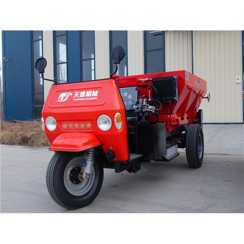 山東淄博三輪自走式散糞機  農家糞撒糞機價格