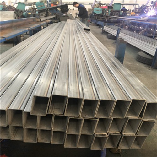 不銹鋼風(fēng)管廠家