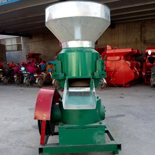 兔子飼料加工機(jī) 小型養(yǎng)殖顆粒飼料機(jī)