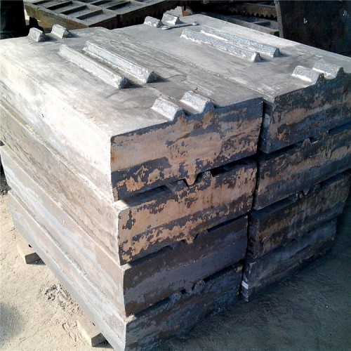 高鉻合金板錘_細碎制砂機錘頭_復合式合金錘頭_高錳鋼襯板