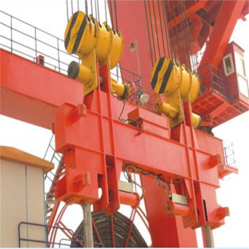 海鷹 液壓式自動抓梁 運行靈活 就位正確 移動閘門啟閉機行情