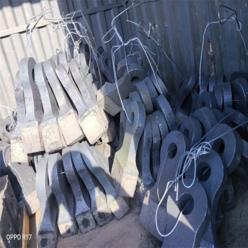 礦山移動(dòng)制砂機(jī)高鉻合金錘頭打石料破碎機(jī)甩錘高錳鋼鑄造耐磨錘頭