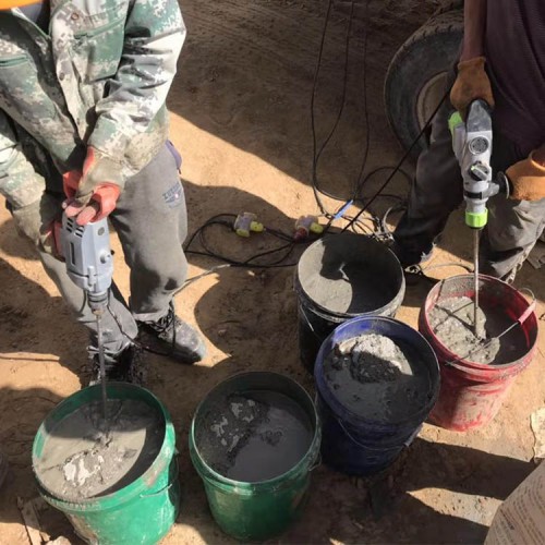 道路修補料 高強道路搶修料