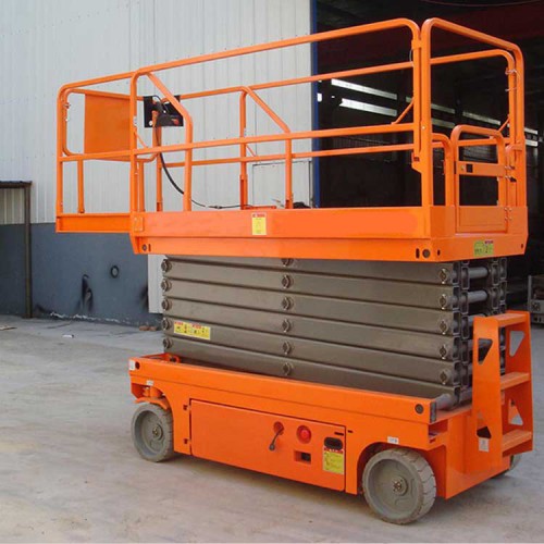 山東自行式升降機批發  廠家直銷  鴻泰華豐