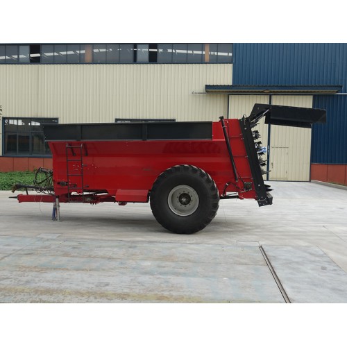 小麥拉糞機  有機肥拋糞機  雞糞自走式撒糞車