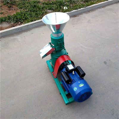 兩項(xiàng)電顆粒機(jī) 家用雞飼料顆粒機(jī) 養(yǎng)殖場雞飼料顆粒機(jī)