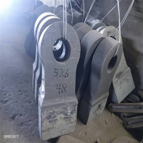 遼寧普蘭店東辰高鉻錘頭選用高鉻合金消失模復(fù)合鑄造工藝