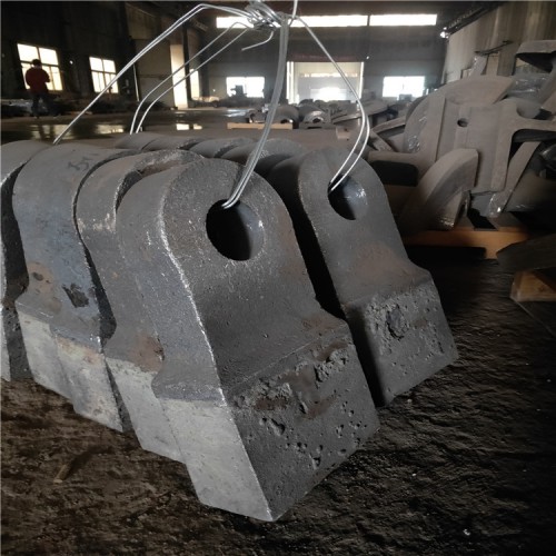 合金移動式石子大型礦山破碎機錘頭破碎機高鉻錘頭制砂機耐磨方錘