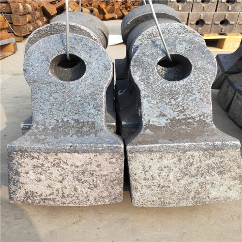 鍛造制沙機(jī)高鉻合金錘頭礦山破碎機(jī)耐磨錘頭碎石機(jī)高錳鋼錘頭