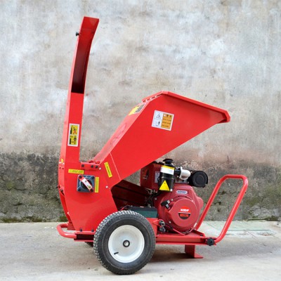汽油碎枝機(jī) 小型移動(dòng)式樹(shù)枝粉碎機(jī) 苗圃枝條粉碎機(jī)