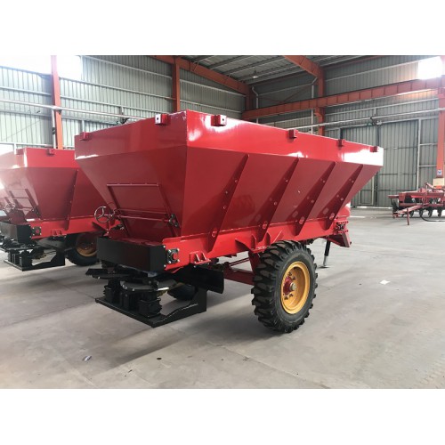 河南菜心地雞糞撒糞機  干糞糞肥撒肥機  土糞撒肥車