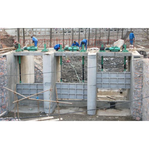 電動螺桿啟閉機(jī)閘門廠家 河北啟閉機(jī)閘門價格