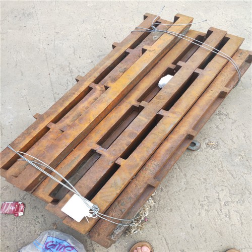 高錳鋼牙板襯板來(lái)圖加工-高錳鋼牙板襯板