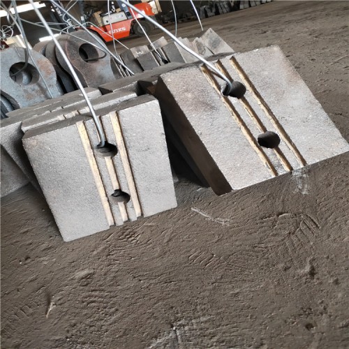 四川茂縣磚廠專用高鉻錘頭粉碎機高鉻方錘各尺寸定做