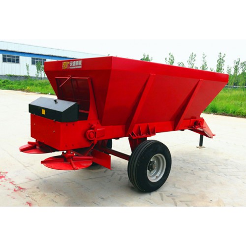 山東天盛粉末撒肥機(jī) 雞糞撒糞車 揚(yáng)糞機(jī)