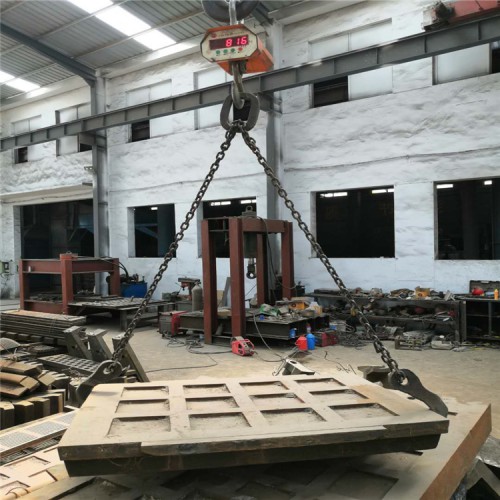 【900[湖南豐偉]顎式破碎機顎板齒板牙板邊護板壓條肘板】