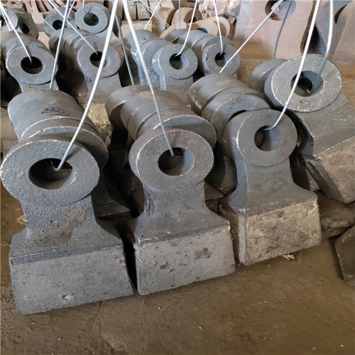 鑄造錘頭高鉻高錳雙金屬?gòu)?fù)合方錘甩錘板錘高鉻26合金加厚耐磨