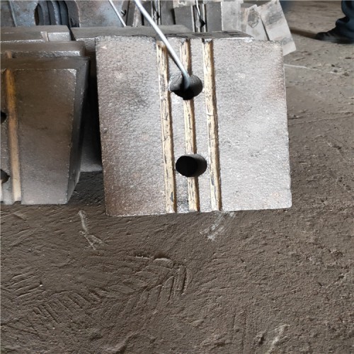 河南鄭州制砂機(jī)高鉻合金方錘專業(yè)定制廠家制砂機(jī)高鉻錘頭廠家