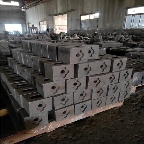 四川壤塘縣耐磨高鉻錘頭廠家直銷高鉻錘頭專業(yè)鑄造廠家