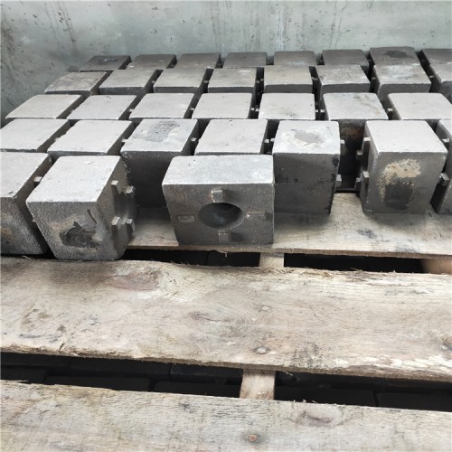 制砂機(jī)十字鍵合金方錘破碎機(jī)高鉻合金錘頭酒泉生產(chǎn)錘式破碎機(jī)