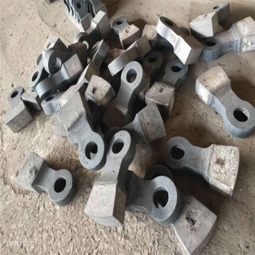 河北邢臺顎式破粹機高鉻錘頭高錳鋼甩錘高鉻方錘廠家價格