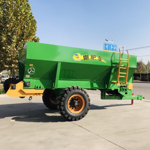 安徽哪里有賣撒肥機 牽引式大型撒肥車