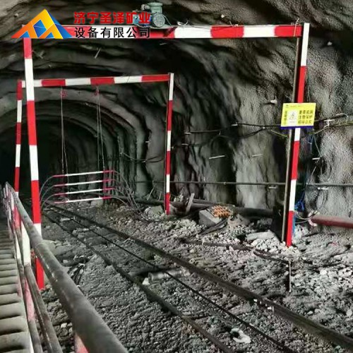 礦用跑車防護(hù)裝置廠家 防跑車防護(hù)裝置價格