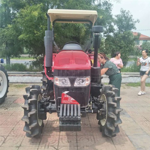 沃得704四輪拖拉機(jī)，水旱兩用拖拉機(jī)，熱銷