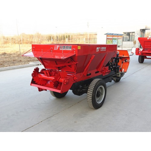 壽光蔬菜大棚專用施肥機 濕糞機  散糞車 三輪撒糞一體機