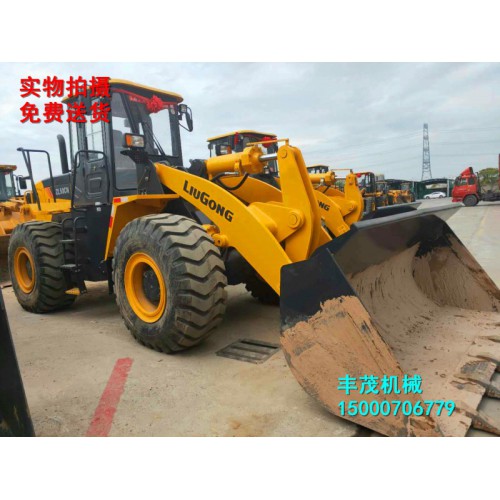 轉讓二手50側翻裝載機-二手龍工50側翻裝載機