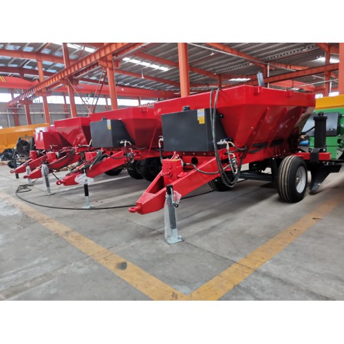 韶關(guān)大型撒糞機(jī) 揚(yáng)糞機(jī) 雙盤撒播機(jī) 牽引式雞糞豬糞