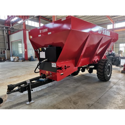 內(nèi)蒙古補(bǔ)貼款大型撒糞機(jī) 揚(yáng)糞機(jī) 雙盤撒播機(jī) 牽引式雞糞豬糞