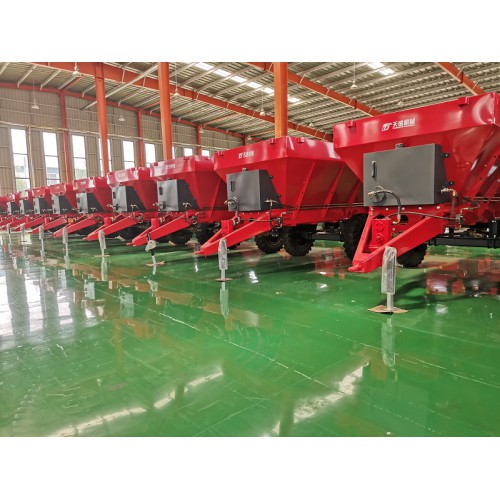 二連浩特市補貼款撒糞機 鮮糞撒肥車 施肥機 拋糞機 揚糞機