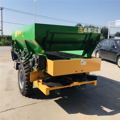 農用三輪車改裝撒肥機
