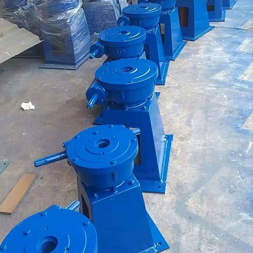 螺桿式啟閉機(jī)