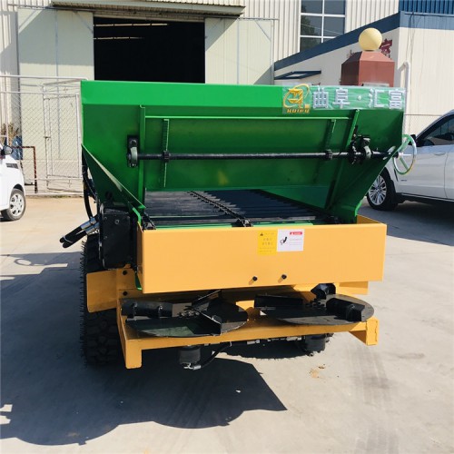 三輪車大棚撒肥機 自走式三輪撒肥車
