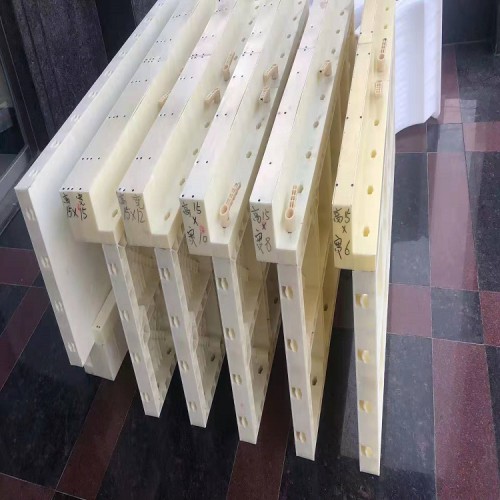 繁盛預(yù)制現(xiàn)澆墻板  防撞墻鋼模板  防撞墻塑料模板 現(xiàn)澆墻板