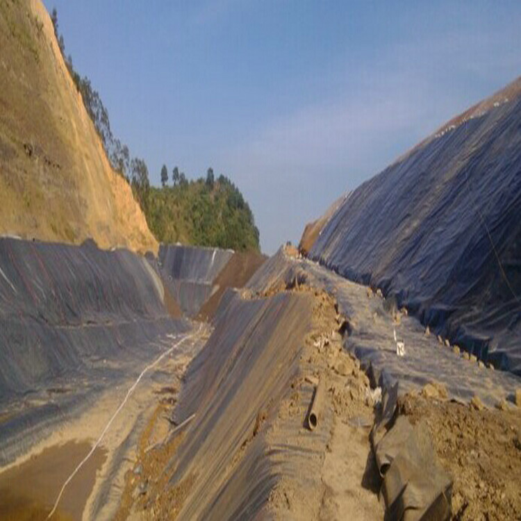 雙鴨山hdpe土工膜 hdpe光面土工膜 HDPE土工膜滲濾液浮蓋