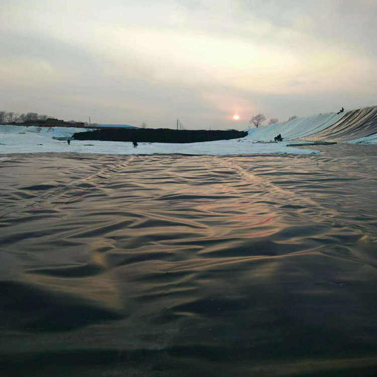 黑膜沼氣池HDPE土工膜1.0mm全新料覆蓋膜1.5mm