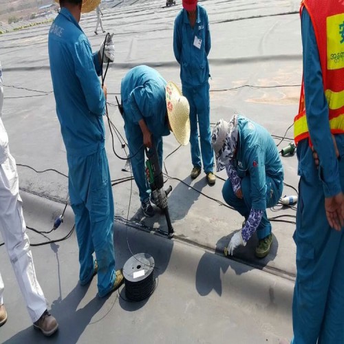 氧化塘防滲膜多少錢(qián)