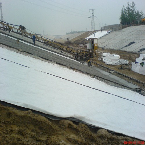 礦渣防滲用1.2mmHDPE防滲膜經久耐用