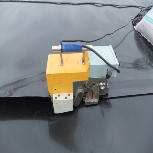 200g 土工布 1.9mmHDPE土工膜生產廠家