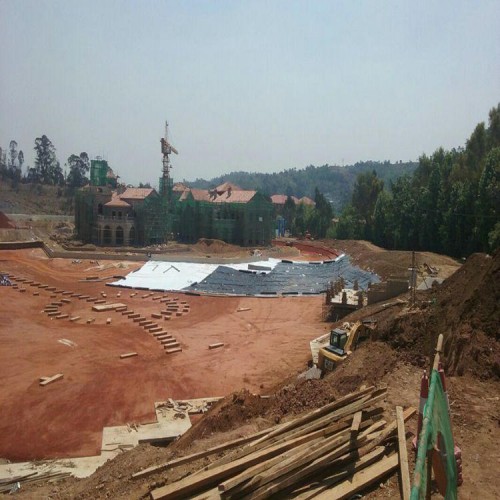 蓄水池防滲復(fù)合土工膜 1.5mm土工膜廠家自產(chǎn)自銷