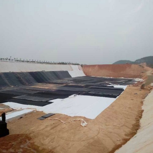 灰壩土工膜價格 1.9mm土工膜生產廠家