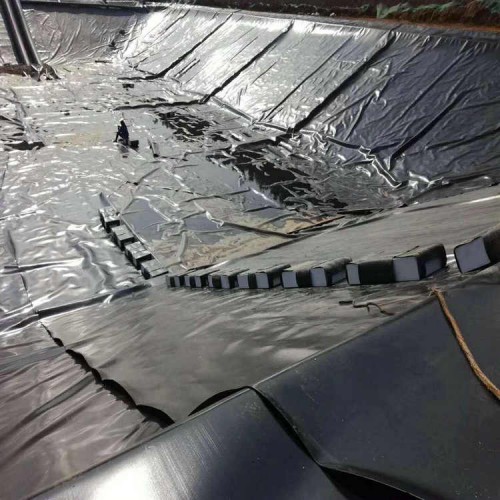 壽陽300g長絲復(fù)合土工膜 1.0mm土工膜自產(chǎn)自銷