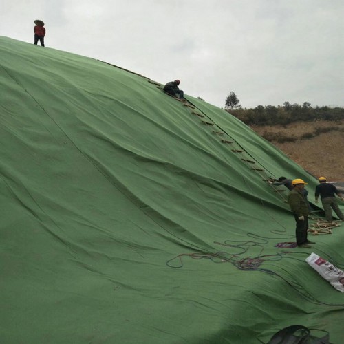 1.2mm水庫防滲土工膜\垃圾場調(diào)節(jié)池1.5mm土工膜廠家
