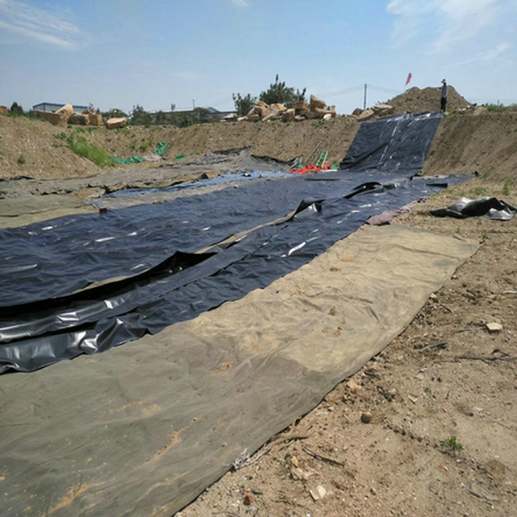 優(yōu)質(zhì)垃圾場防滲土工膜 0.35mm防滲膜經(jīng)久耐用