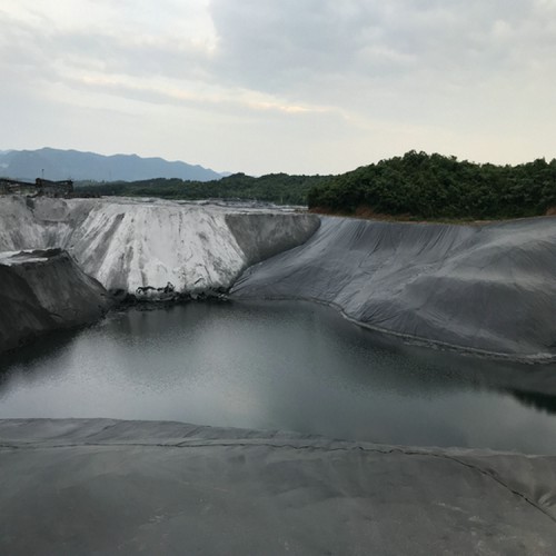 HDPE復(fù)合土工膜在尾礦庫工程施工中的應(yīng)用