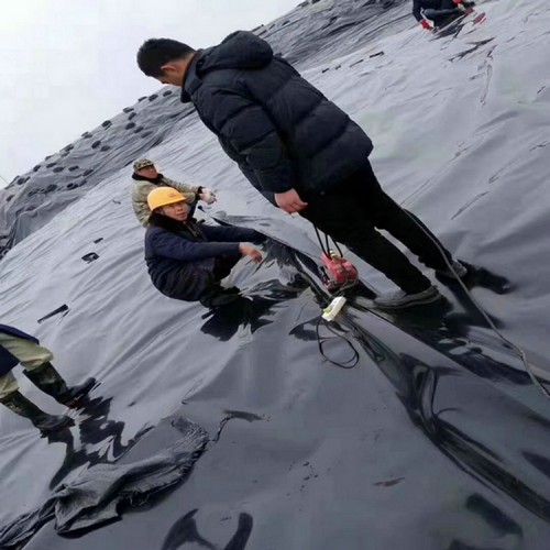 沼氣防滲膜 1.4mm防滲膜廠家批發(fā)